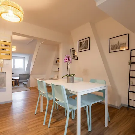 Duplex La Parenthese Enchantee *