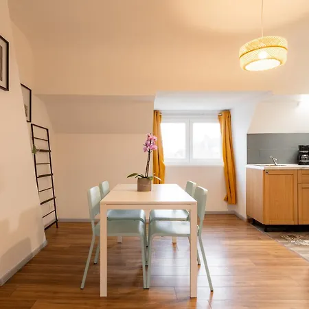 Duplex La Parenthese Enchantee