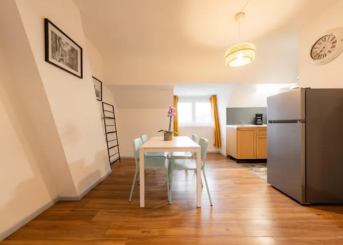 Duplex La Parenthese Enchantee * Сент-Омер