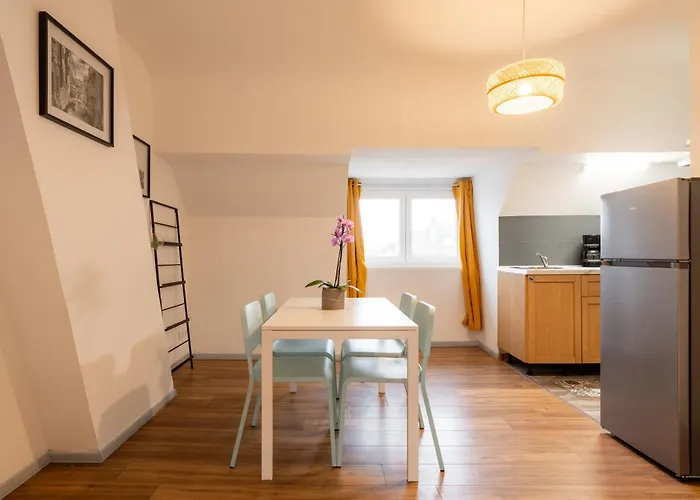 Duplex La Parenthese Enchantee
